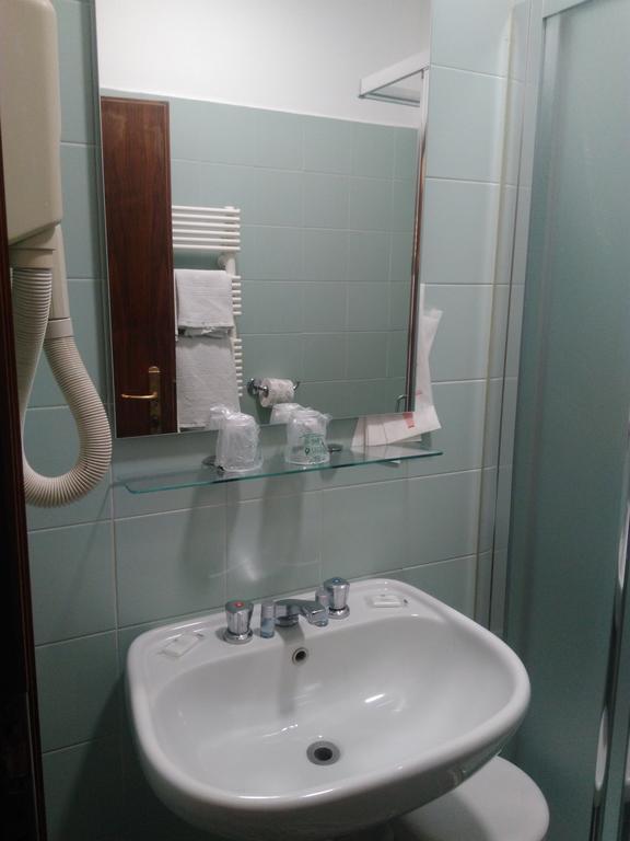 Albergo Al Gobbo Venice Luaran gambar