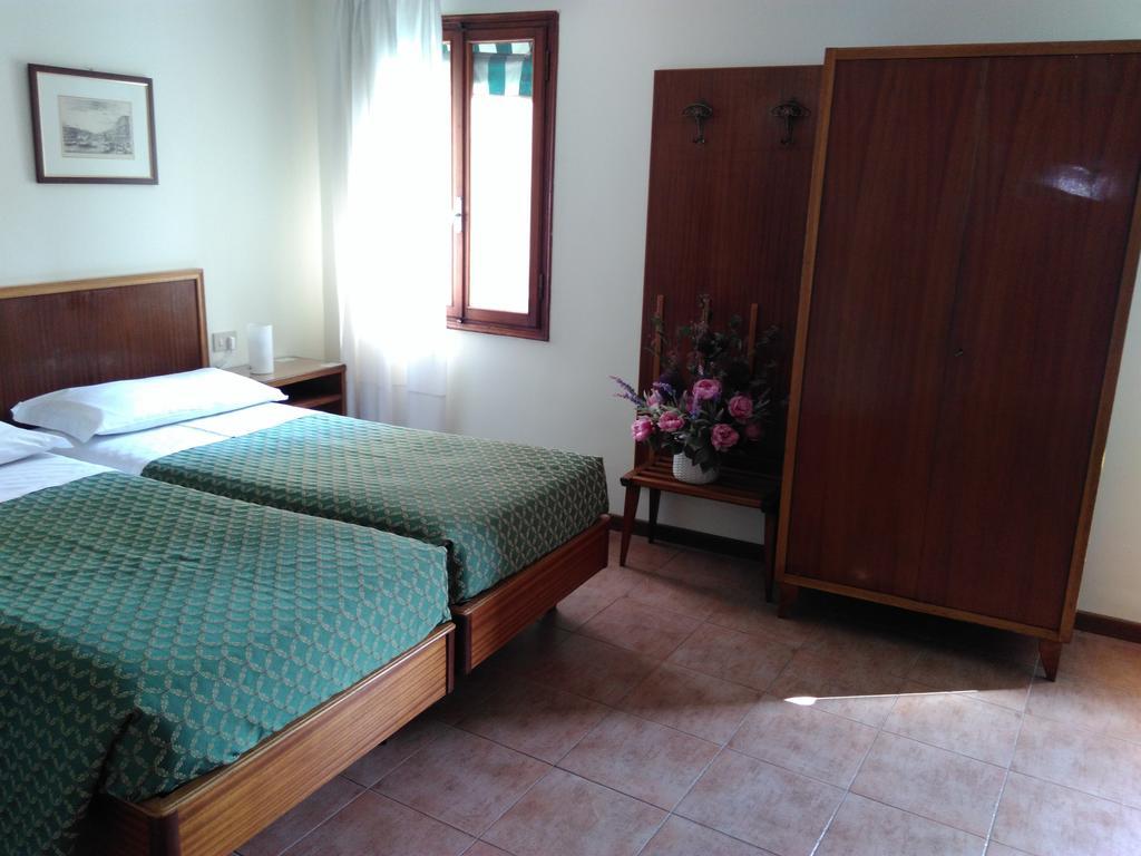 Albergo Al Gobbo Venice Luaran gambar